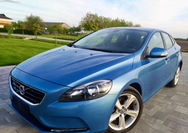 Volvo V40 cena 38900 przebieg: 171000, rok produkcji 2015 z Strzelce Opolskie małe 781